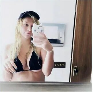 Kesha Rosa Sex Free Nude Porn Photos