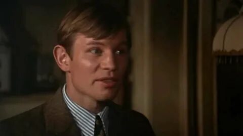 Michael York Outrageous in Cabaret - YouTube