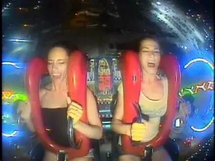 Slingshot Ride Fails : Slingshot Carnival Ride Fails Mid-Rid