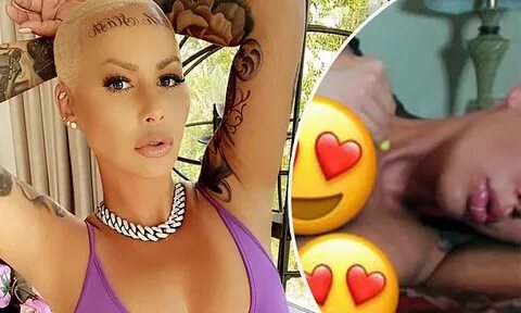 Amber Rose shares a NAKED photo as she promotes her new Only