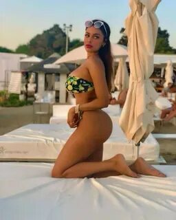 Hot Gizele Thakral Butt Pictures in Bikini - Fashionmonkeyz