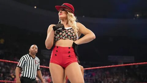 Wrestler Lacey Evans on How WWE Is Paying 'Tribute to the Tr