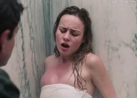 Brie Larson Topless In Tanner Hall - Photo 10 - /Nude