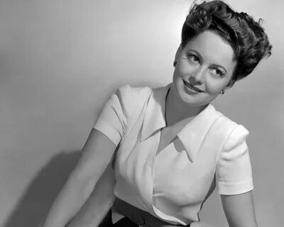 Olivia De Havilland Through The Years - Image Sharing Site