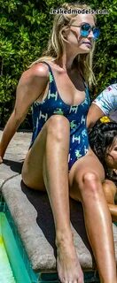 Nude - Maude Garrett Sexy e-Girls Forum