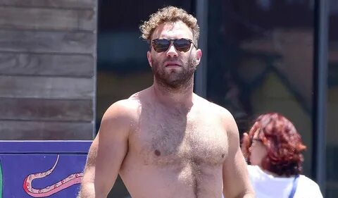 Suicide Squad’s Jai Courtney Looks So Hot While Shirtless wi