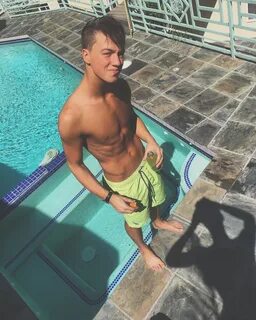 Picture of Taylor Caniff in General Pictures - taylor-caniff