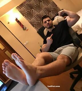 4Boi.com в Твиттере: "foot domination