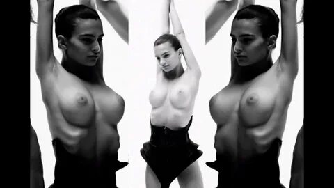 Big boobs: Emily Ratajkowski - DTF ! Nude scene compilation 