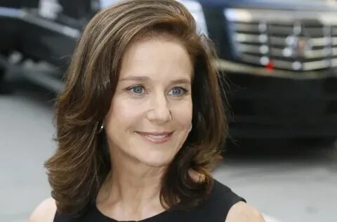 Debra Winger - Biography, Height & Life Story Super Stars Bi