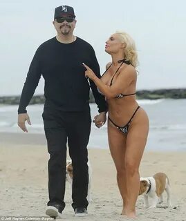 Nicole Coco Austin - Esposa de un rapero Ice-T