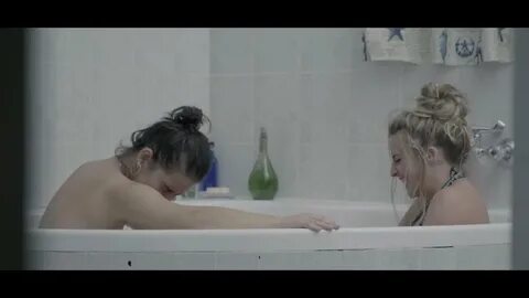 Girls Bathtub Scene - YouTube