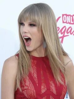 Rocking Girl #TaylorSwift #AskaTicket Taylor swift 2012, Tay