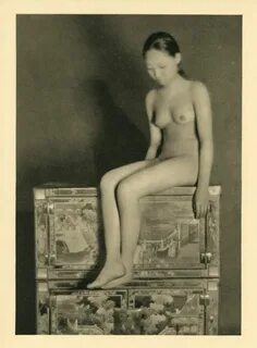 japanese vintage nude girl