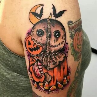 Trick R treat tattoo 🎃 🖤 (With images) Halloween tattoos, Mo
