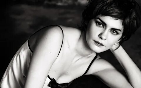Audrey Tautou HD Wallpaper Background Image 2880x1800