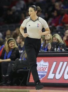 Lauren Holtkamp: Age, Bio, Facts for Female NBA Referee Chri