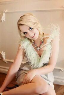 Evanna Patricia Lynch Related Keywords & Suggestions - Evann