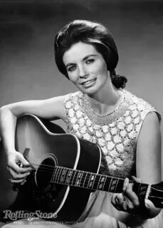June Carter Cash June carter cash, Female musicians, Johnny 