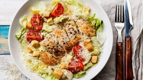 Crispy Chicken Caesar Salad Recipe - LifeMadeDelicious.ca