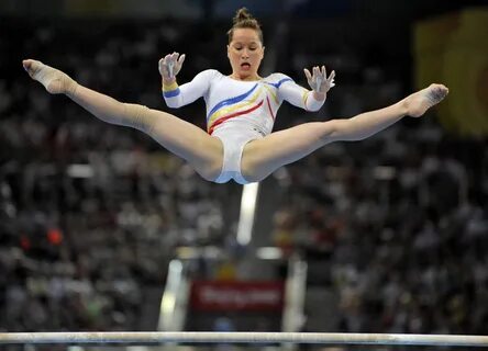 Steliana Nistor, romanian gymnast Gimnasia olimpica, Gimnasi