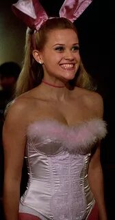 Elle Woods Costume Bunny - Outfit