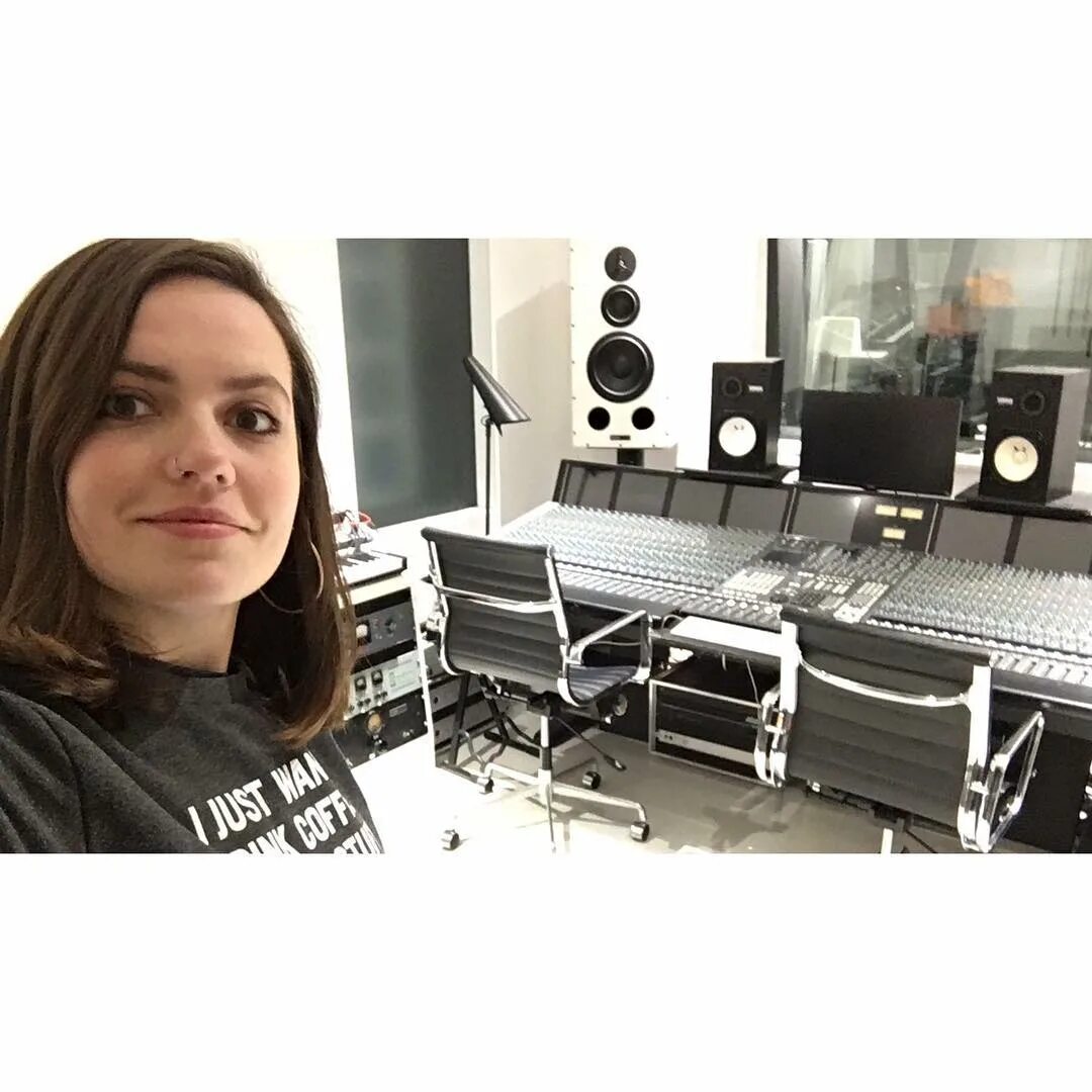 Mary Spender в Instagram: "Got to visit my favourite studio in Scotlan...