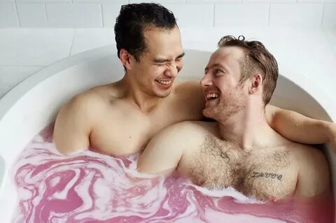 New ad campaign gets sudsy with gay couples - GAYFRIENDSCHAT