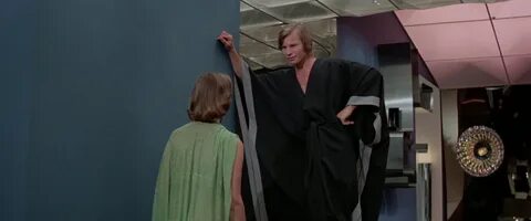 Logans run nude.