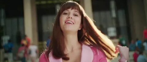 Movie and TV Cast Screencaps: Mary Elizabeth Winstead as Gwe