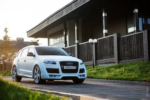 Трансформация веры Фотосессия Audi Q7 Белый Дракон в новом ц