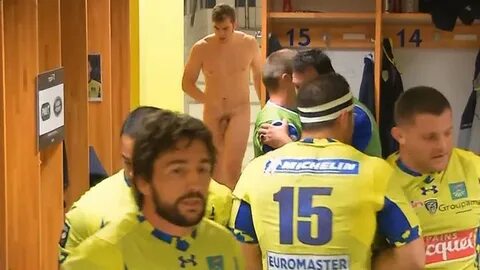 Teams and Sportsmen naked in Locker Rooms and Showers! Page 