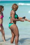Serena Williams - Serena Williams Hits The Beach In Miami Fo