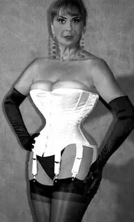 Vintage Blonde Milf In Corset Gets It. 