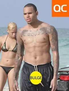 Chris Brown Bulging on Miami Beach - QueerClick