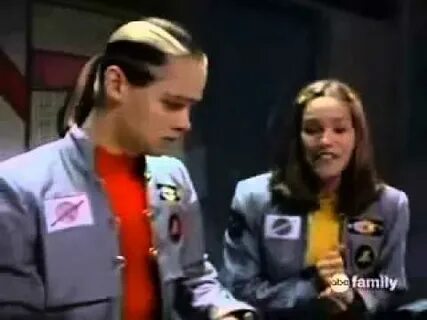 Ashley Hammond and Andros (Power Rangers in Space) - YouTube