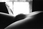 File:Nude reclining (black and white, close-up).jpg - Wikime