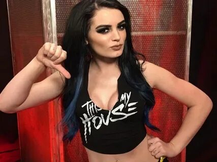 WWE: Paige expected not to be back in time for Wrestlemania 