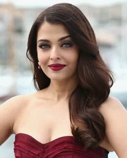 Aishwarya Rai HairStyles - Celebrity Haircuts