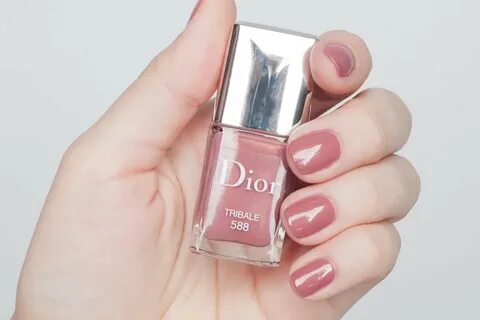 Новые оттенки лаков для ногтей Dior: Be Dior, Tribale, Wonde
