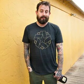 Geoff Ramsey (@GeoffLRamsey) Star shirt, Shirts, Mens tshirt