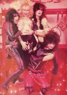 Rad Motley Crue Photos and Rarities - Metal Sludge Gossip Bo