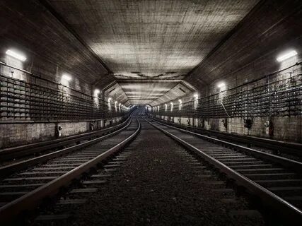 Photographer Timo Stammberger in subway tunnels without perm