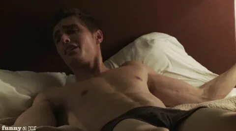 Free Dave Franco nice ass The Celebrity Daily