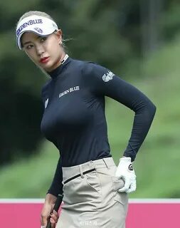 Maxim's aggressive body beauty golfer Yu Hyun-ju #hotfemaleg