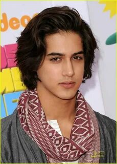 Avan Jogia... I have a thing for guys with long hair! Long h