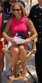 Katie Couric Feet (7 pictures) - celebrity-feet.com