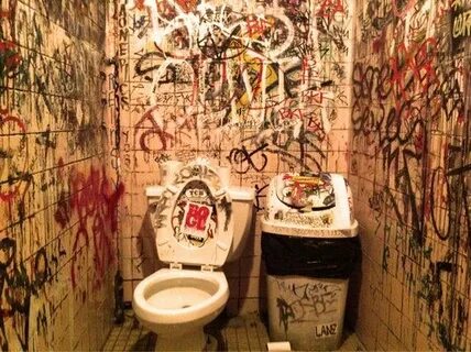 Graffiti bathroom graffiti tagging Bathroom graffiti, Graffi