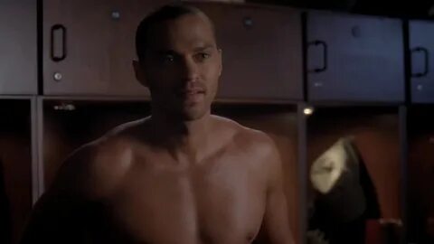ausCAPS: Jesse Williams shirtless in Grey's Anatomy 7-04 "Ca