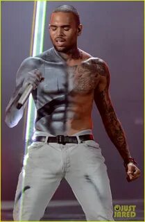 Chris Brown: Shirtless for BET Awards Performance!: Photo 26